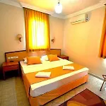 Sunpoint Bodrum فندق غومْبيت