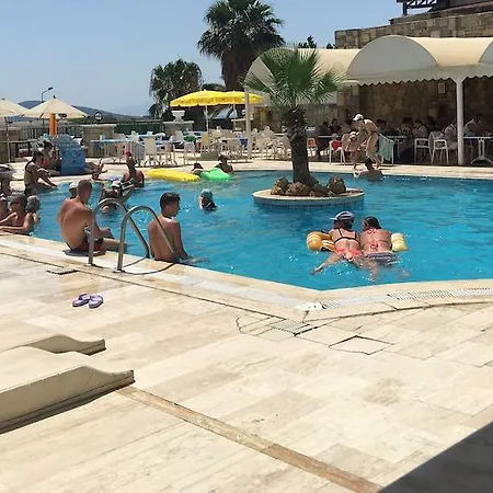 酒店 Sunpoint Bodrum 居姆贝特